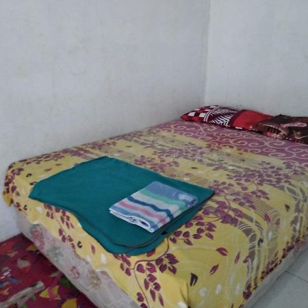 Spot On 90018 Villa Zane Reynold Karanghawu Ngoại thất bức ảnh