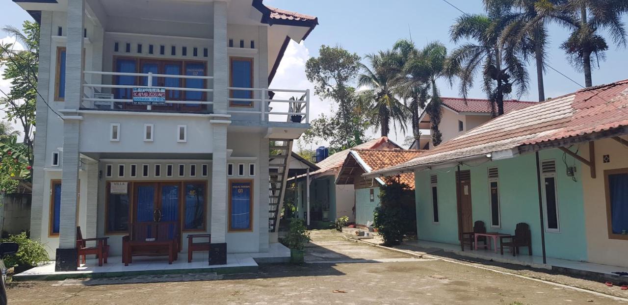 Spot On 90018 Villa Zane Reynold Sukabumi Ngoại thất bức ảnh